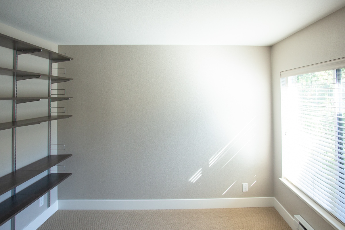 Guest Bedroom - 202 Shoreline Ct