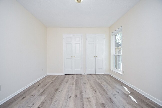 Building Photo - 3243 Ashlock Dr