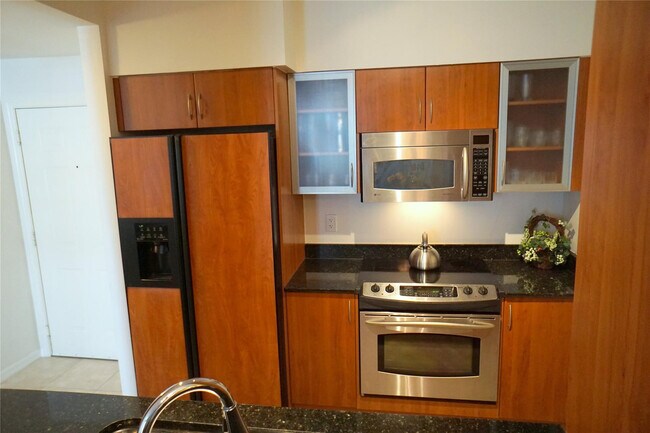 Building Photo - 233 S Federal Hwy