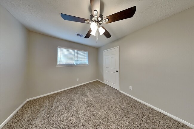 Building Photo - 12234 Innisfall Cir