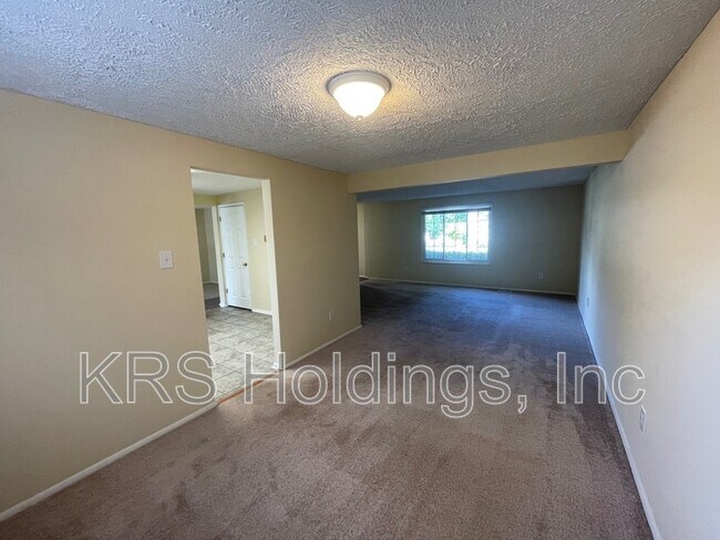 Building Photo - 3265 Bethel Church Dr