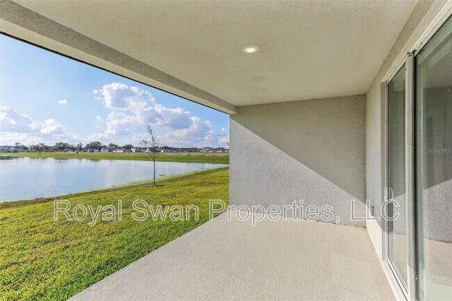 Building Photo - 2016 Rosewood Dr