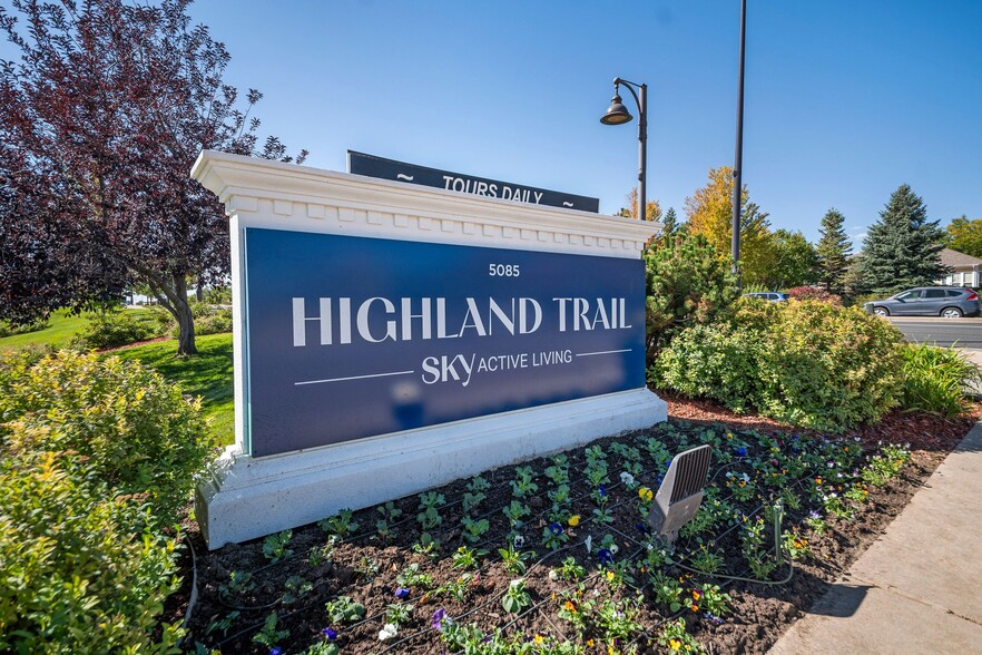 Community Exterior - Highland Trail Senior Apartments