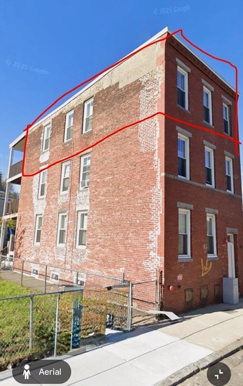 Building Photo - 93 George St