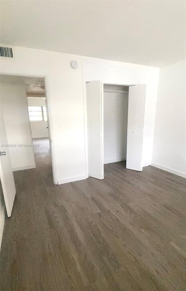 Building Photo - 7324 SW 82nd St