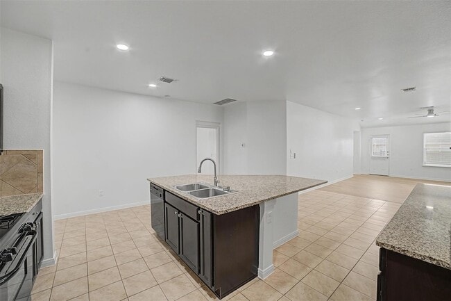 Building Photo - 165 Dusky Thrush Dr