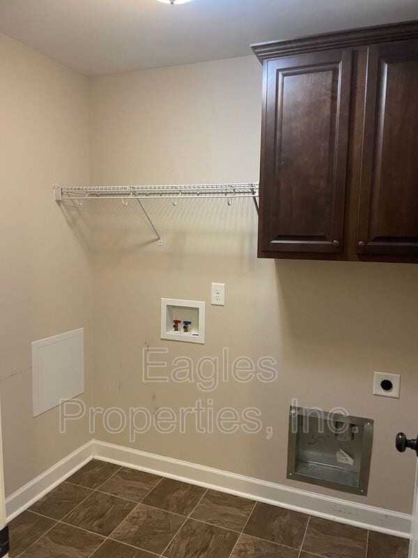 Building Photo - 103 Dartha Ct