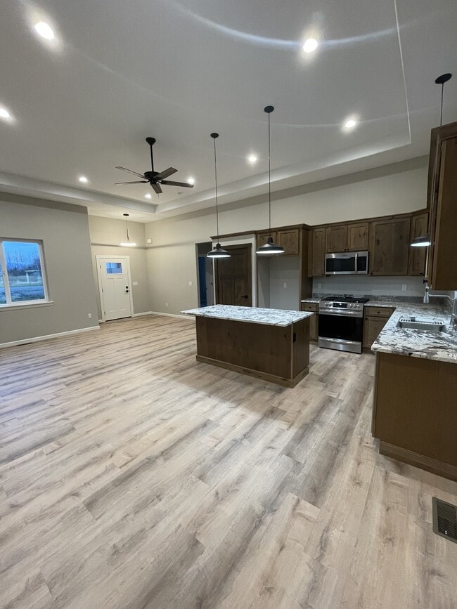 Building Photo - 11727 E Fig Cir