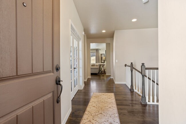 Building Photo - 2156 Villa Creek Cir