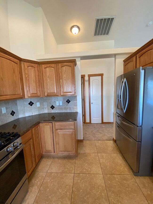 Building Photo - 3511 Hovley Ln