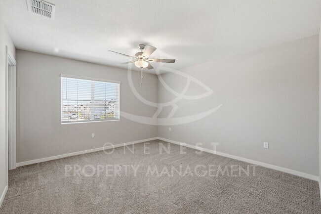 Building Photo - Practically Brand new | 3 bedroom 2.5 bathroom + loft