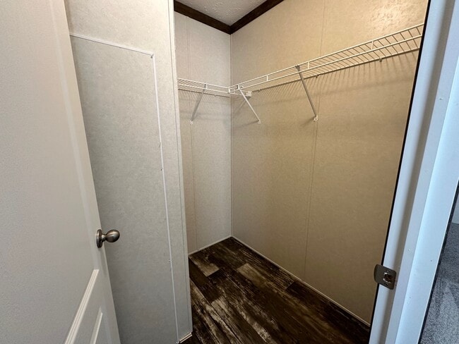 Building Photo - 642 Oregon St