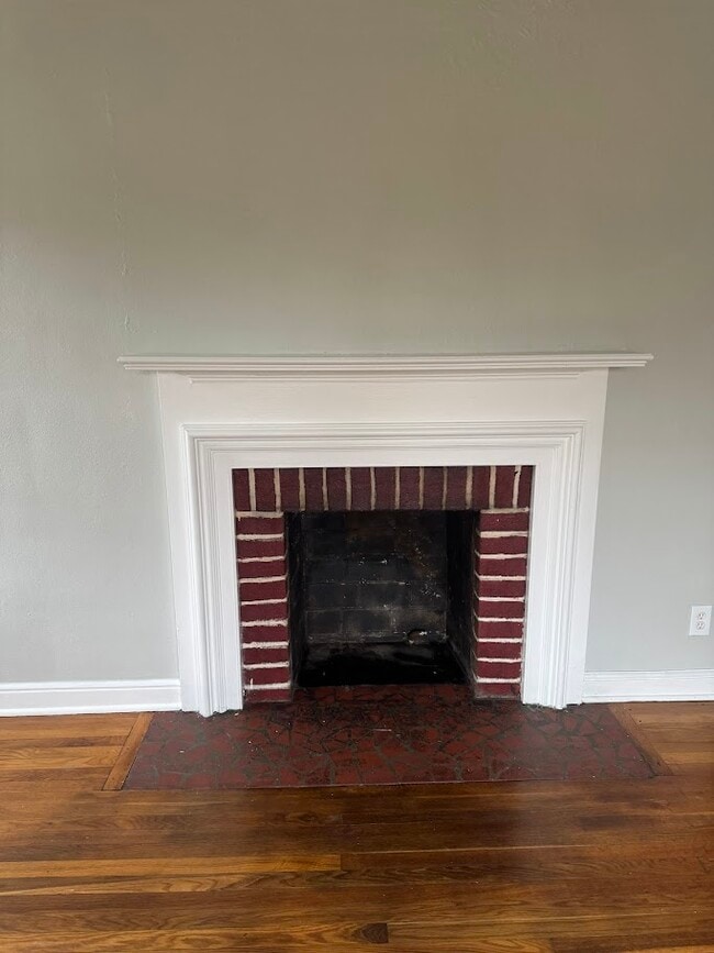 Building Photo - 1408 NW Downing St