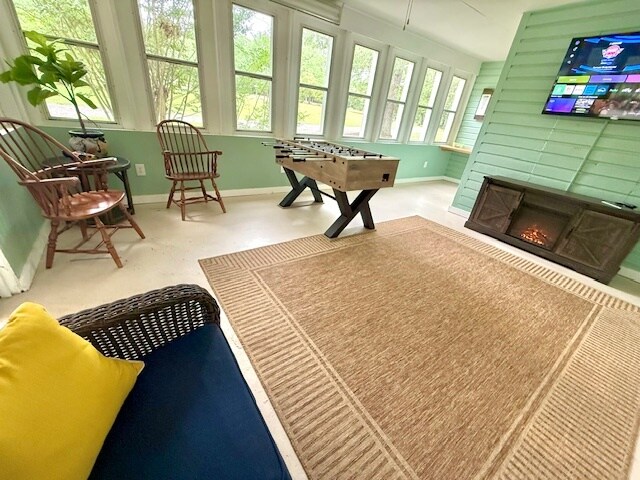 Building Photo - 4412 Wesley Rd