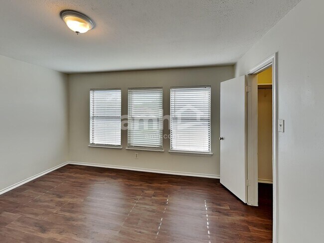 Building Photo - 5407 Colton Creek