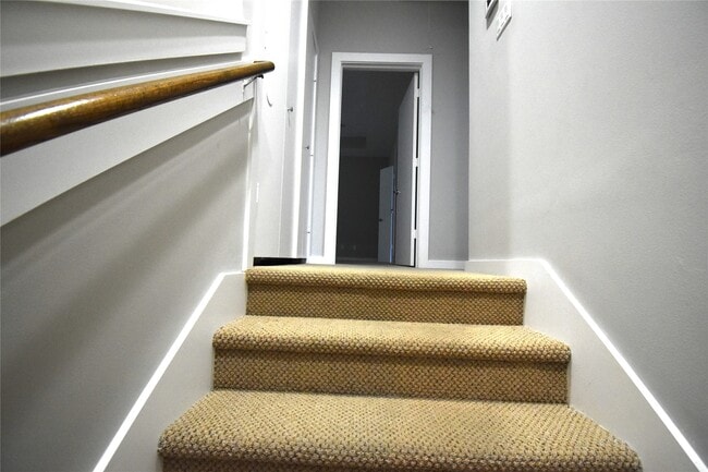 Building Photo - 1144 Patterson St