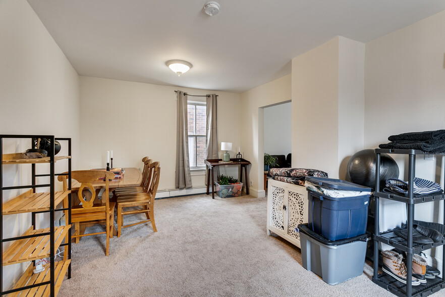 Building Photo - 362 Goodrich Ave