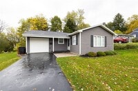 Building Photo - 27 Homestead Dr