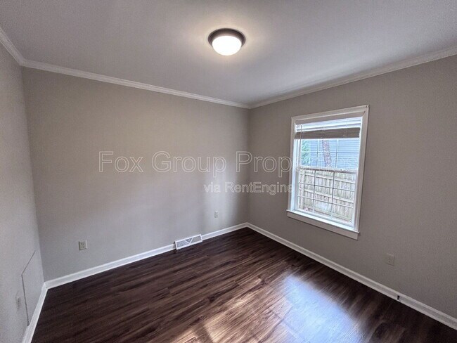 Building Photo - 3914 Kiser Island Rd