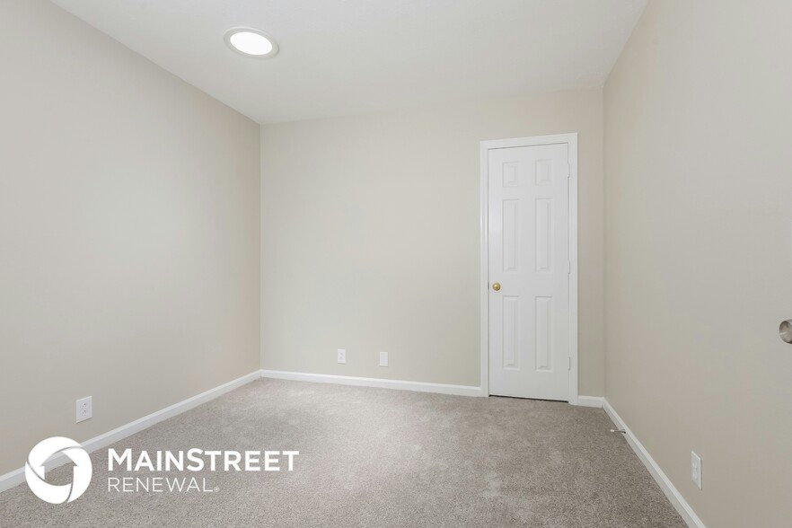 Building Photo - 1616 Aaronwood Dr