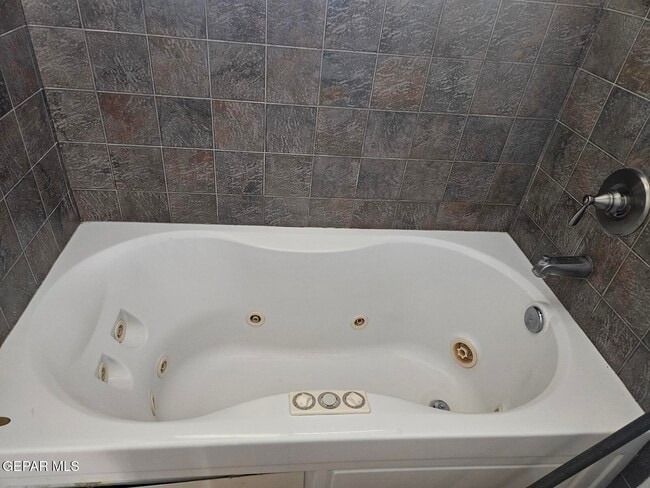 Building Photo - 7351 9th St