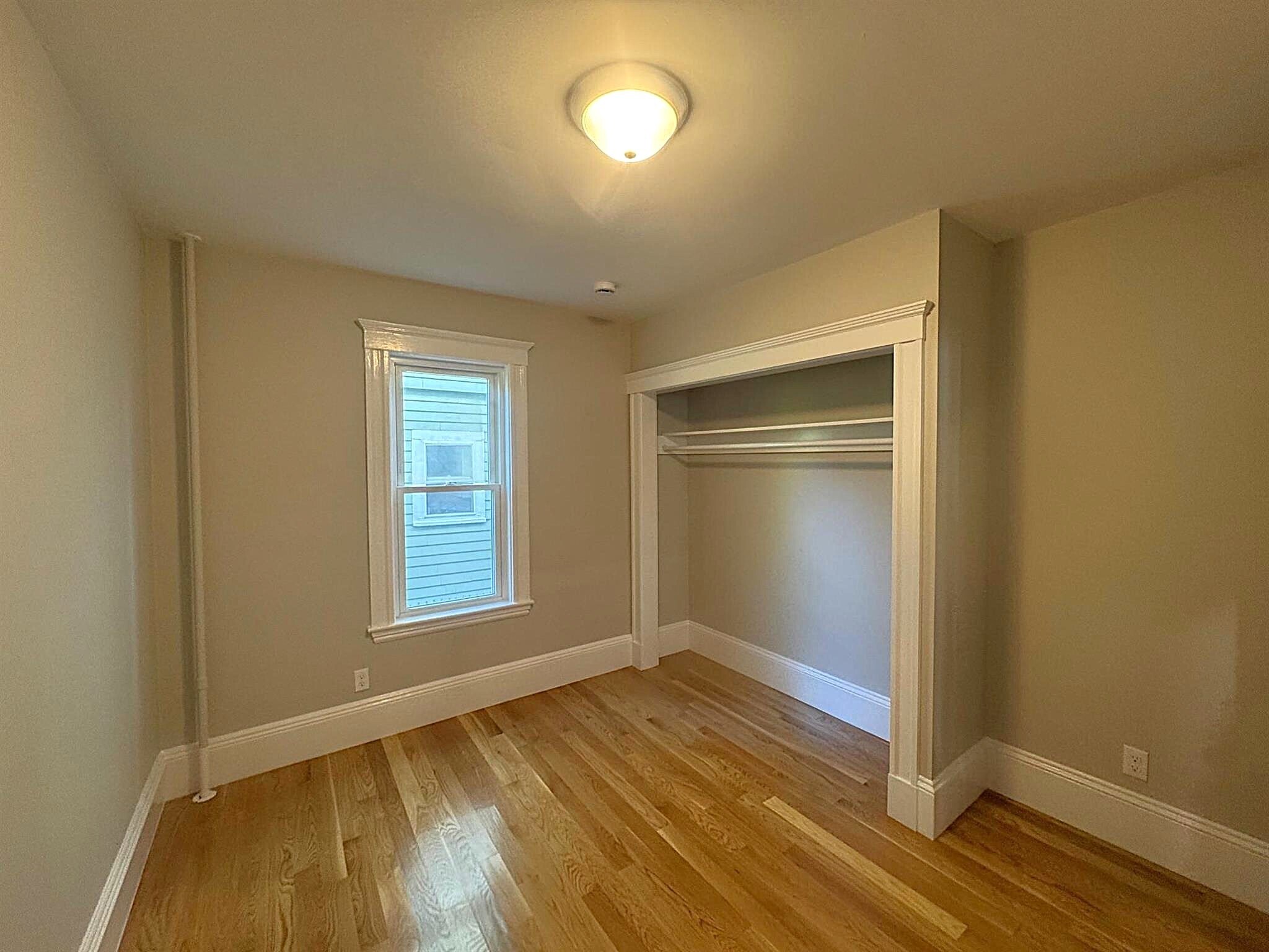 Building Photo - 15 Belmont Sq