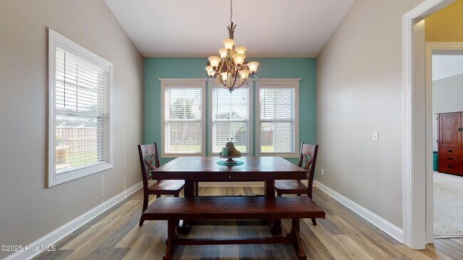 Building Photo - 486 W Craftsman Wy
