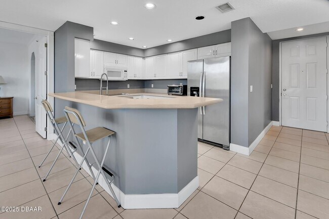 Building Photo - 4623 Rivers Edge Village Ln