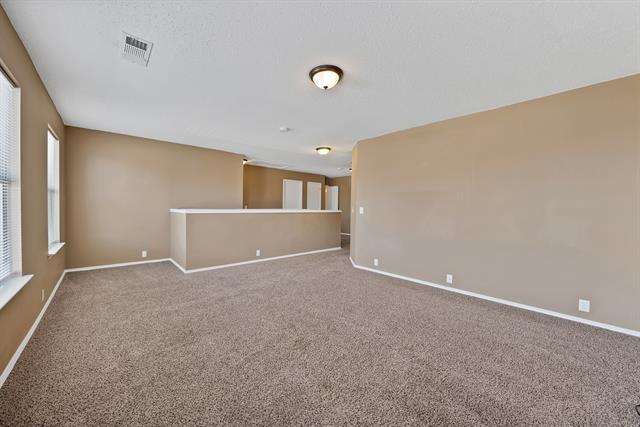 Building Photo - 115 Walnut Dr