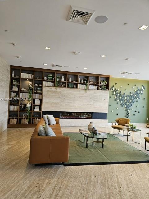 Building Photo - 16385 Biscayne Blvd