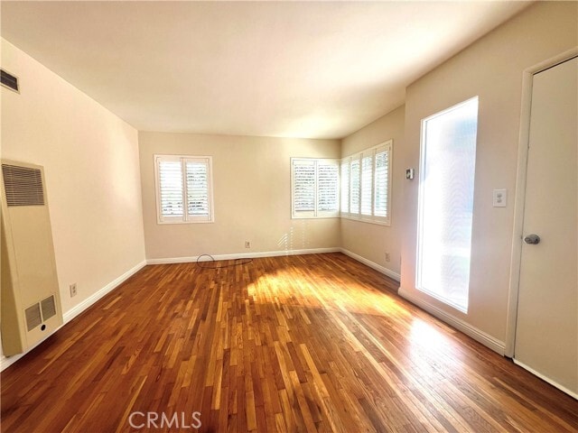 Building Photo - 3501 W Alameda Ave