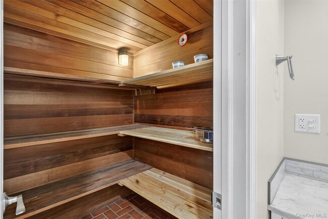 Building Photo - 3 Hudson Bluff Cir