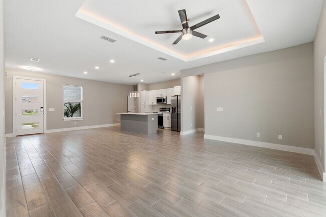 Building Photo - Deposit-Free! Modern, energy efficient hom...