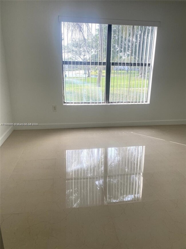 Building Photo - 10691 SW 155th Pl