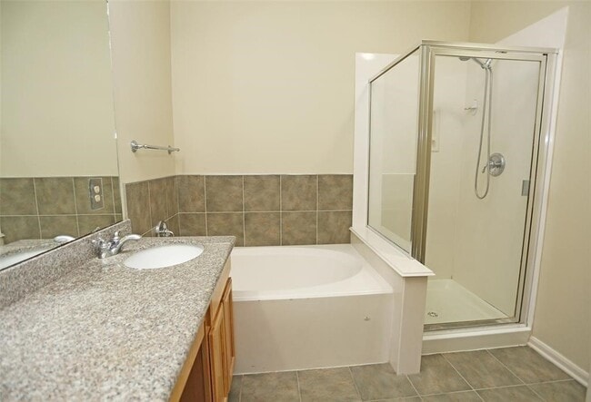 Building Photo - 12506 N Ashford Villa Ln