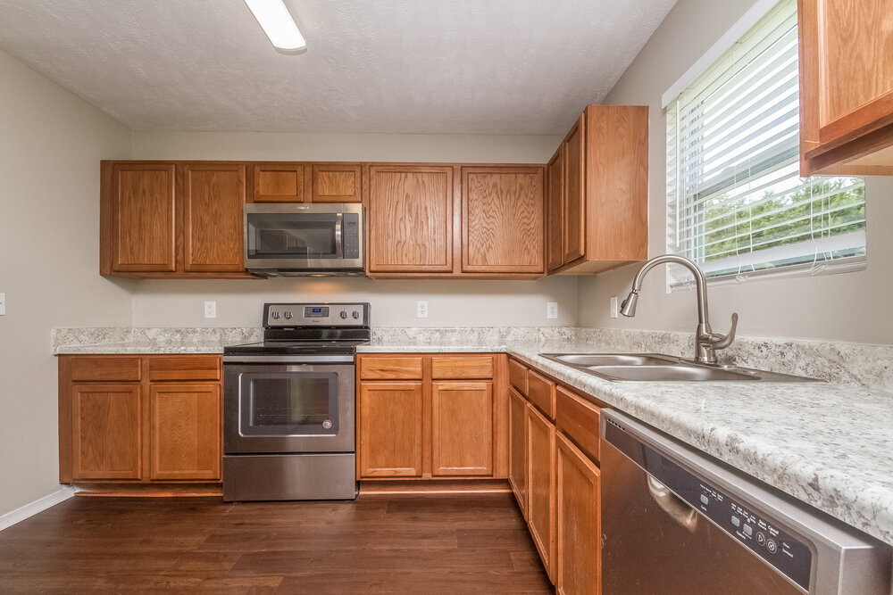 Building Photo - 5153 Sunsail Dr