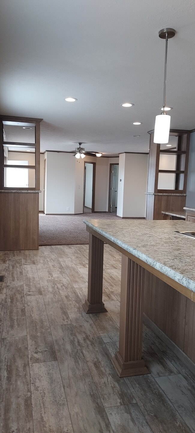 Building Photo - 9693 Edgeworth Dr