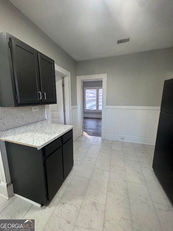 Building Photo - 1433 Mary St