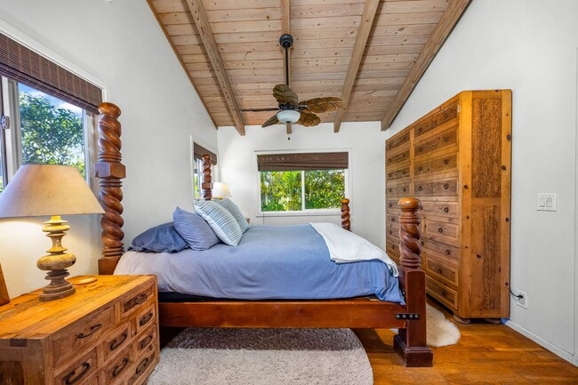 Building Photo - 59-018 Holawa St