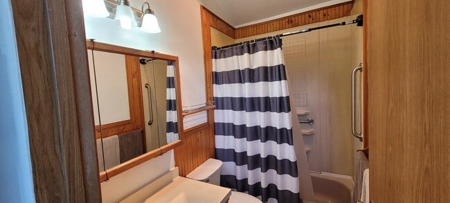 Building Photo - 51075 Kalgin Dr