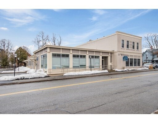 Building Photo - 1269 Main St