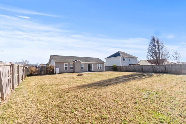 Building Photo - 2842 Weathersby Dr