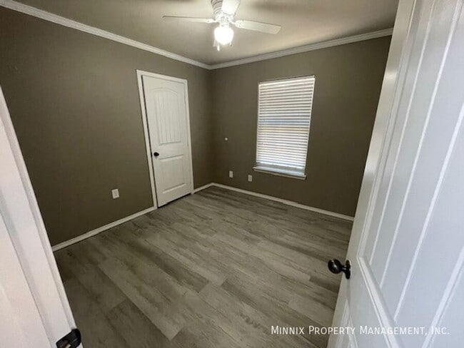 Building Photo - 5526 108th St