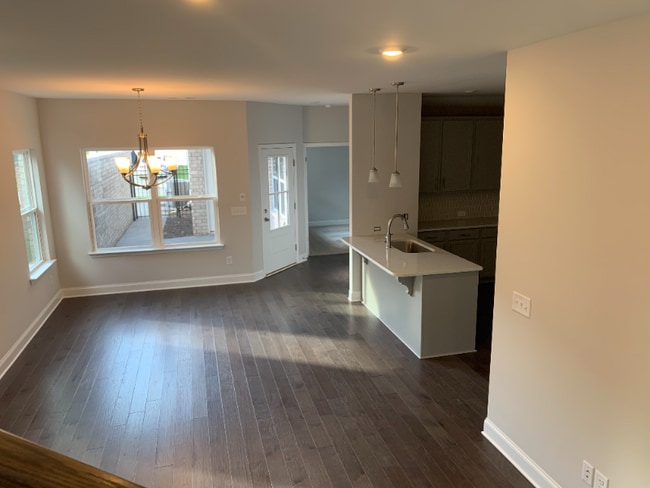 Building Photo - 238 Cloverbrook Way