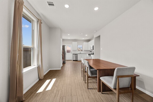 Building Photo - 25803 Hickory Pecan Trl