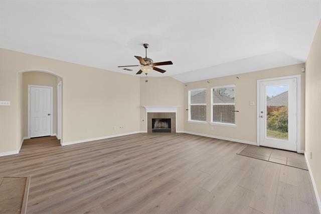 Building Photo - 2008 Jasmine Valley Drive