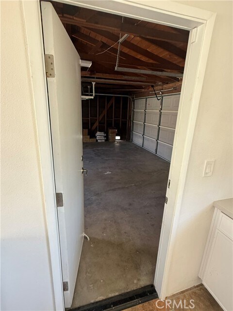 Building Photo - 170 N Palm Canyon Dr