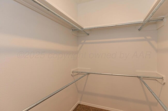 Building Photo - 7605 Beck Dr