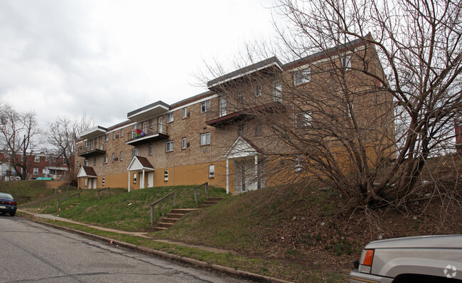 Primary Photo - 3900-3908 Pascal Ave