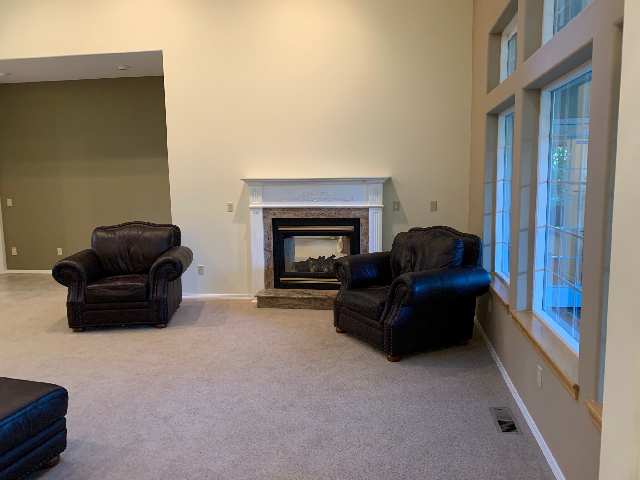 2 way fireplace with Master bedroom - 6519 Lazy St SW